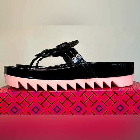 New Tory Burch Miller Cloud Lug Soft Patent Leather Sandal Size 7 Black/Petunia - Picture 3 of 11